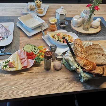 Privatzimmer Helga Haselberger Ybbs an der Donau Esterno foto